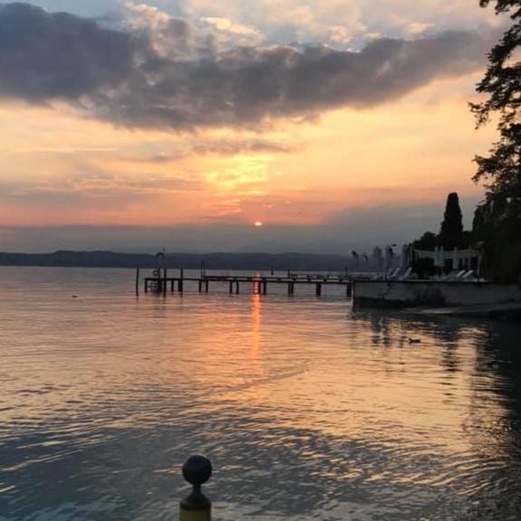 Harmony Lake Sirmione Exterior photo